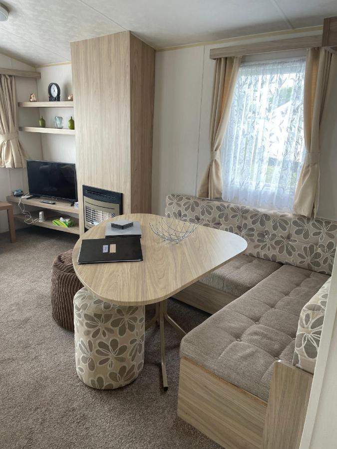 Parkdean Static Caravan On Cherry Tree Holiday Park Great Yarmouth Exterior foto
